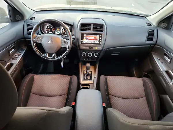 JA4AP4AU6KU006013 2019 MITSUBISHI OUTLANDER - Image 8