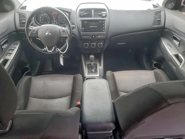 JA4AP4AU6KU013205 2019 MITSUBISHI OUTLANDER - Image 8