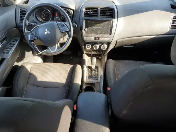 JA4AP4AU6KU013916 2019 MITSUBISHI OUTLANDER - Image 8