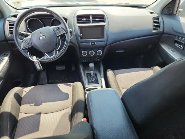 JA4AP4AU6KU016945 2019 MITSUBISHI OUTLANDER - Image 8