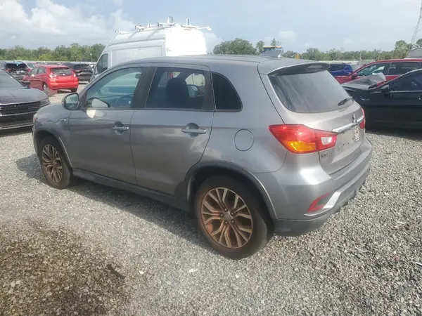 JA4AP4AU6KU020560 2019 MITSUBISHI OUTLANDER - Image 2