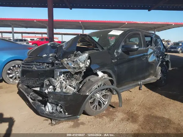 JA4AP4AU6KU029744 2019 MITSUBISHI OUTLANDER - Image 2