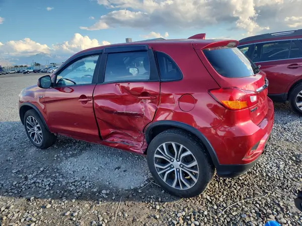 JA4AP4AU6KU030912 2019 MITSUBISHI OUTLANDER - Image 2