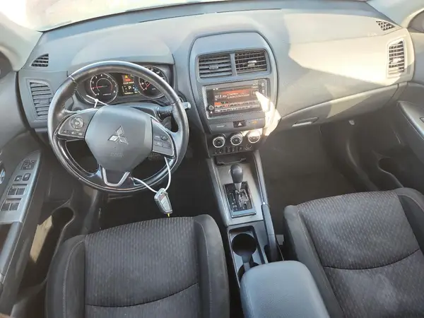 JA4AP4AU6KU030912 2019 MITSUBISHI OUTLANDER - Image 8