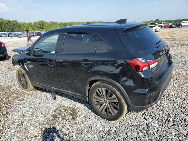 JA4AP4AU6LU011665 2020 MITSUBISHI OUTLANDER - Image 2