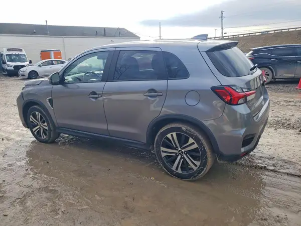 JA4AP4AU6LU016168 2020 MITSUBISHI OUTLANDER - Image 2