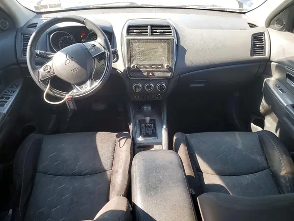 JA4AP4AU6LU029065 2020 MITSUBISHI OUTLANDER - Image 8