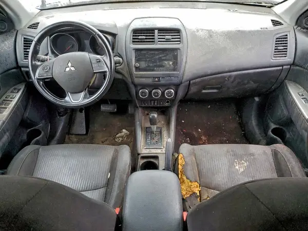 JA4AP4AU7KU024312 2019 MITSUBISHI OUTLANDER - Image 8
