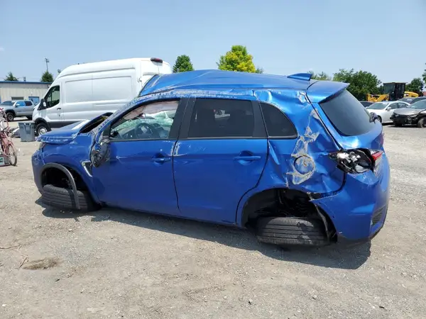 JA4AP4AU7LU000593 2020 MITSUBISHI OUTLANDER - Image 2
