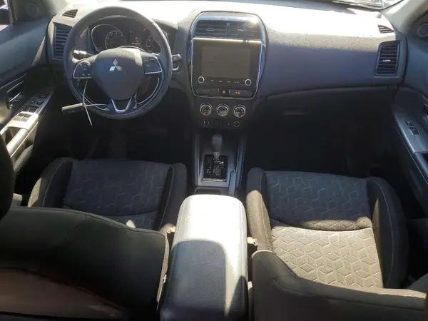 JA4AP4AU7LU005244 2020 MITSUBISHI OUTLANDER - Image 8