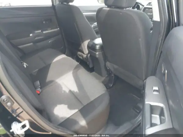 JA4AP4AU7LU006006 2020 MITSUBISHI OUTLANDER - Image 8