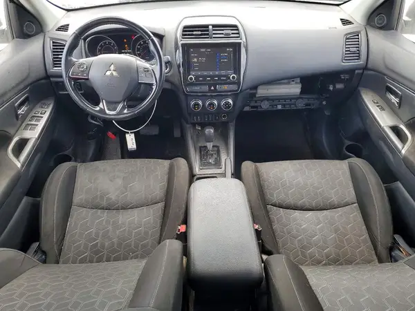 JA4AP4AU7LU025428 2020 MITSUBISHI OUTLANDER - Image 8