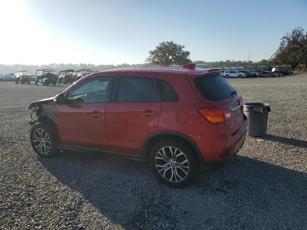 JA4AP4AU8KU025016 2019 MITSUBISHI OUTLANDER - Image 2
