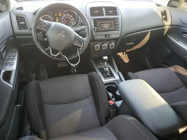 JA4AP4AU8KU028241 2019 MITSUBISHI OUTLANDER - Image 8