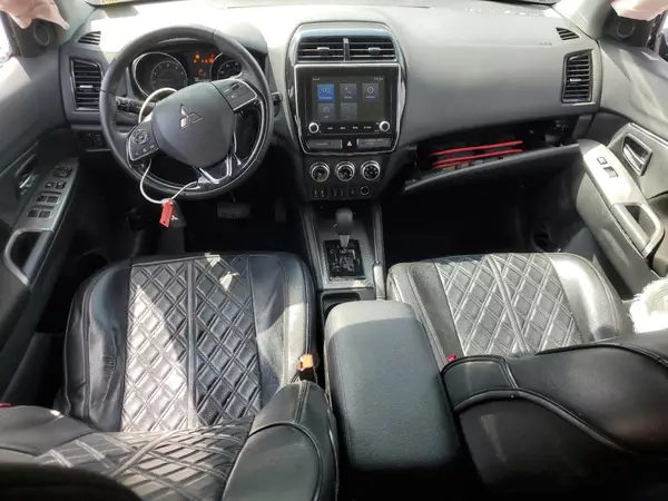 JA4AP4AU8LU000926 2020 MITSUBISHI OUTLANDER - Image 8