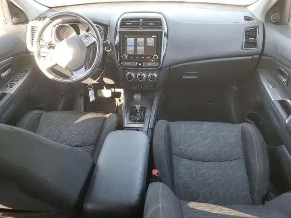 JA4AP4AU8LU001896 2020 MITSUBISHI OUTLANDER - Image 8