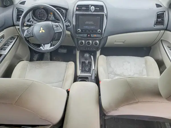 JA4AP4AU8LU017967 2020 MITSUBISHI OUTLANDER - Image 8