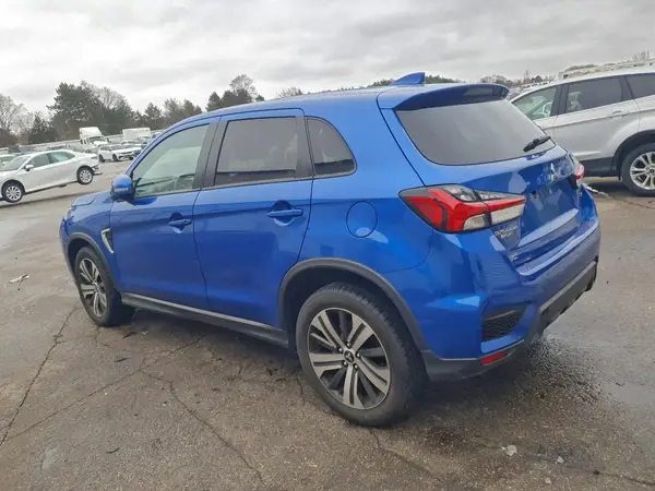 JA4AP4AU8LU028399 2020 MITSUBISHI OUTLANDER - Image 2