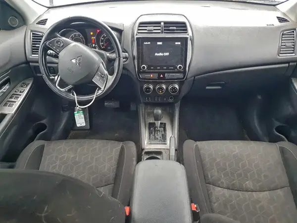 JA4AP4AU8LU028399 2020 MITSUBISHI OUTLANDER - Image 8