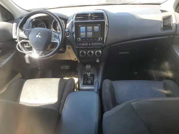 JA4AP4AU9LU022613 2020 MITSUBISHI OUTLANDER - Image 8