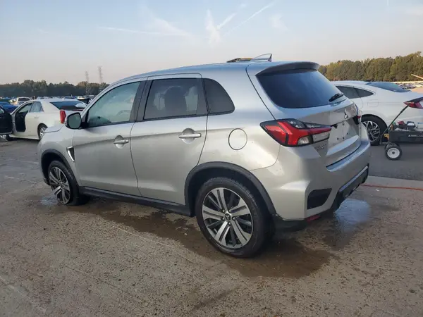 JA4AP4AU9LU022725 2020 MITSUBISHI OUTLANDER - Image 2