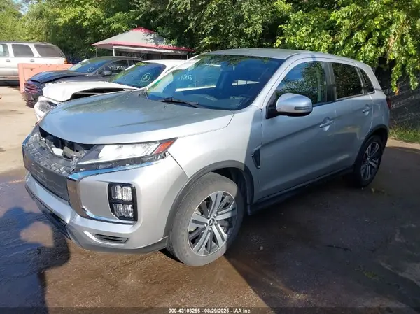 JA4AP4AU9LU024264 2020 MITSUBISHI OUTLANDER - Image 2