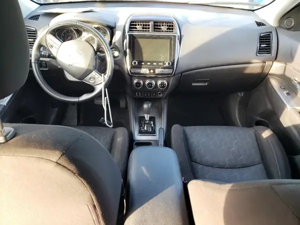 JA4AP4AU9LU030193 2020 MITSUBISHI OUTLANDER - Image 8