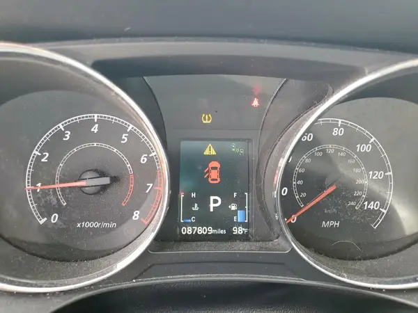 JA4AP4AUXKU015233 2019 MITSUBISHI OUTLANDER - Image 8