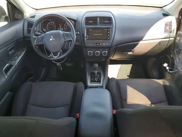 JA4AP4AUXKU023977 2019 MITSUBISHI OUTLANDER - Image 8