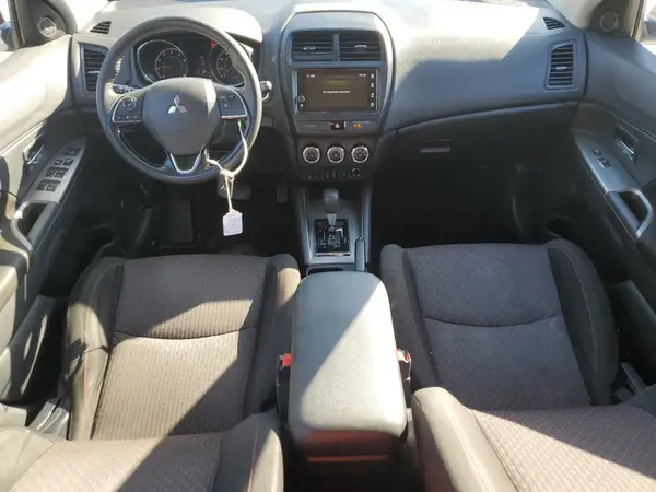 JA4AP4AUXKU024109 2019 MITSUBISHI OUTLANDER - Image 8