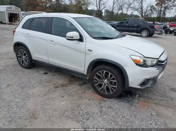 JA4AP4AUXKU025051 2019 MITSUBISHI OUTLANDER - Image 1