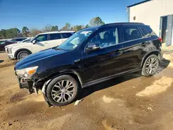 JA4AP4AW0JU001535 2018 MITSUBISHI OUTLANDER