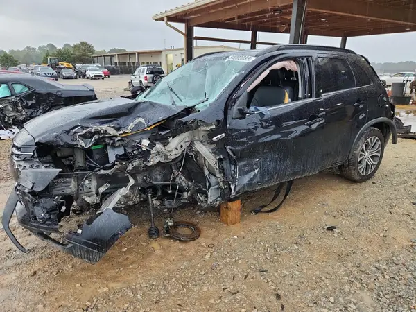JA4AP4AW0JU003396 2018 MITSUBISHI OUTLANDER - Image 1