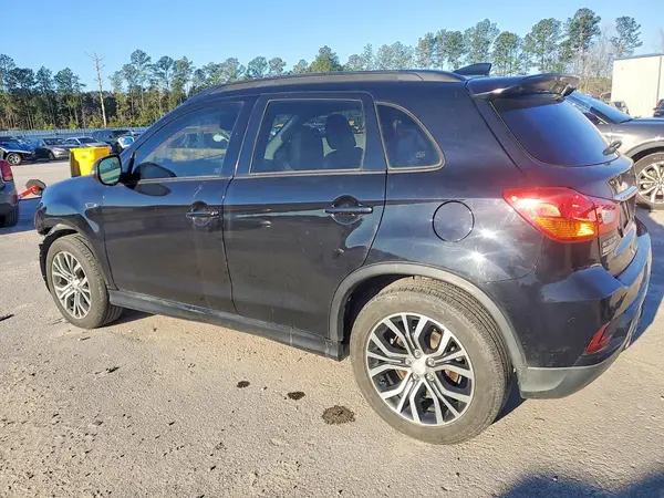 JA4AP4AW0KU000385 2019 MITSUBISHI OUTLANDER - Image 2