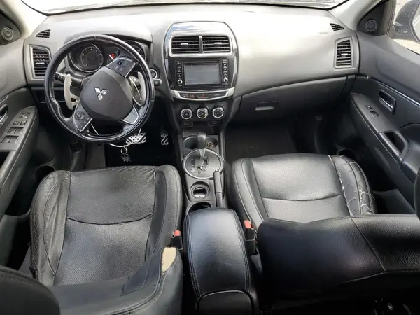 JA4AP4AW1GZ029629 2016 MITSUBISHI OUTLANDER - Image 8