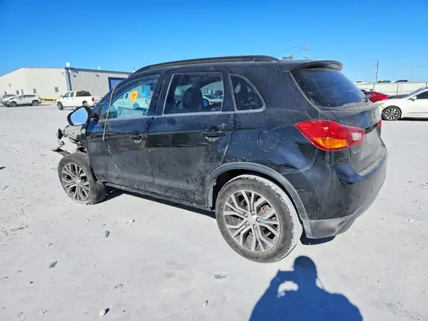 JA4AP4AW1GZ049007 2016 MITSUBISHI OUTLANDER - Image 2