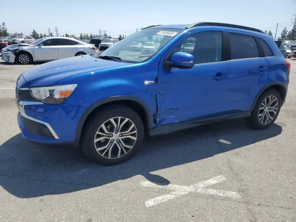 JA4AP4AW1HZ063183 2017 MITSUBISHI OUTLANDER - Image 1