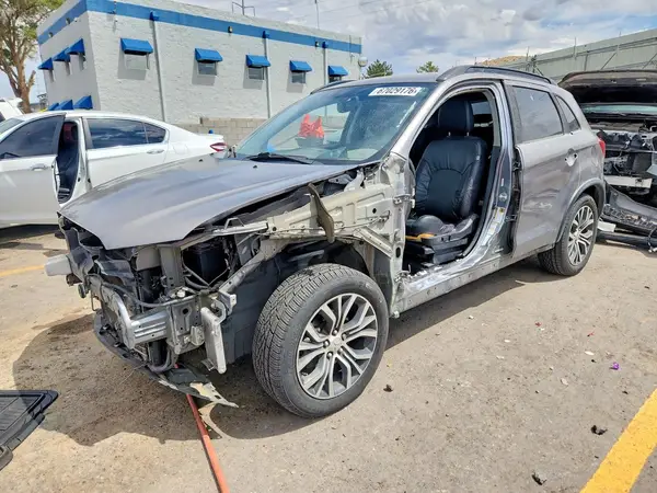 JA4AP4AW1JU011362 2018 MITSUBISHI OUTLANDER - Image 1