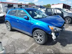 JA4AP4AW1JZ011459 2018 MITSUBISHI OUTLANDER