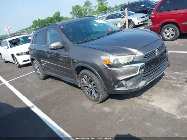 JA4AP4AW2GZ047279 2016 MITSUBISHI OUTLANDER - Image 1