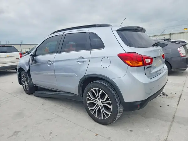 JA4AP4AW2GZ054488 2016 MITSUBISHI OUTLANDER - Image 2