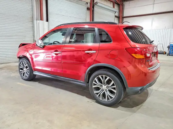 JA4AP4AW3GZ058775 2016 MITSUBISHI OUTLANDER - Image 2
