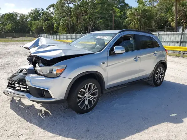 JA4AP4AW3HZ045266 2017 MITSUBISHI OUTLANDER - Image 1