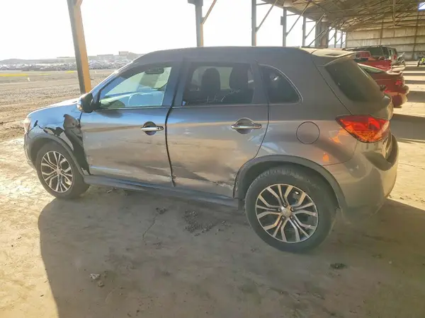 JA4AP4AW4GZ030242 2016 MITSUBISHI OUTLANDER - Image 2