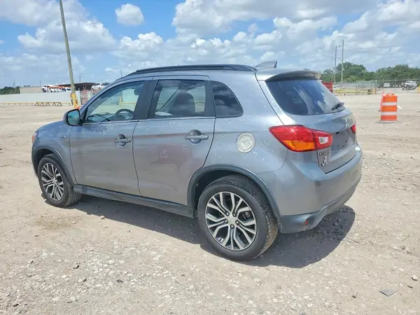 JA4AP4AW4HZ026354 2017 MITSUBISHI OUTLANDER - Image 2