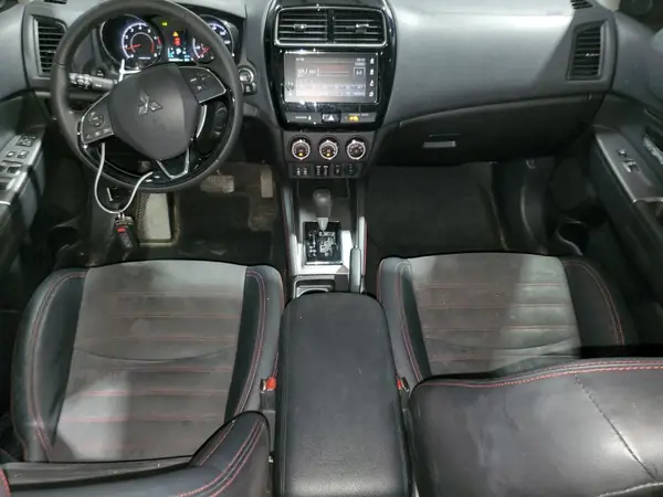 JA4AP4AW4KU026391 2019 MITSUBISHI OUTLANDER - Image 8