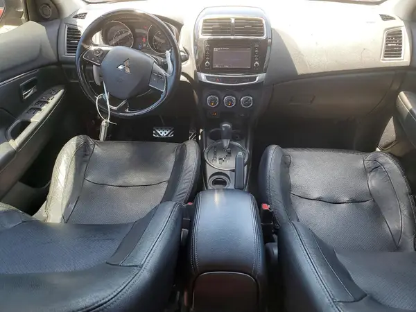 JA4AP4AW5GZ027513 2016 MITSUBISHI OUTLANDER - Image 8