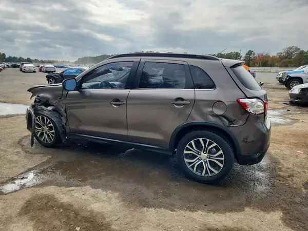 JA4AP4AW5GZ045333 2016 MITSUBISHI OUTLANDER - Image 2