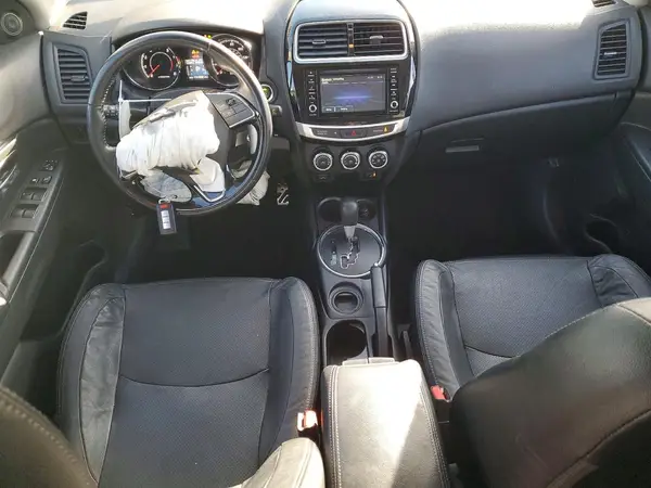 JA4AP4AW5HZ017436 2017 MITSUBISHI OUTLANDER - Image 8