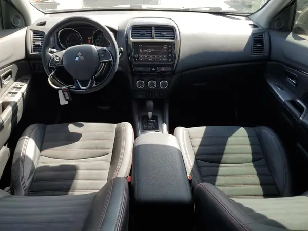 JA4AP4AW5KU014962 2019 MITSUBISHI OUTLANDER - Image 8